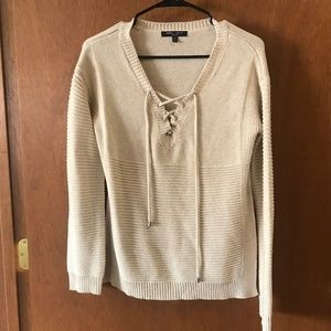 ROMEO & JULIET COUTURE Oatmeal Sweater